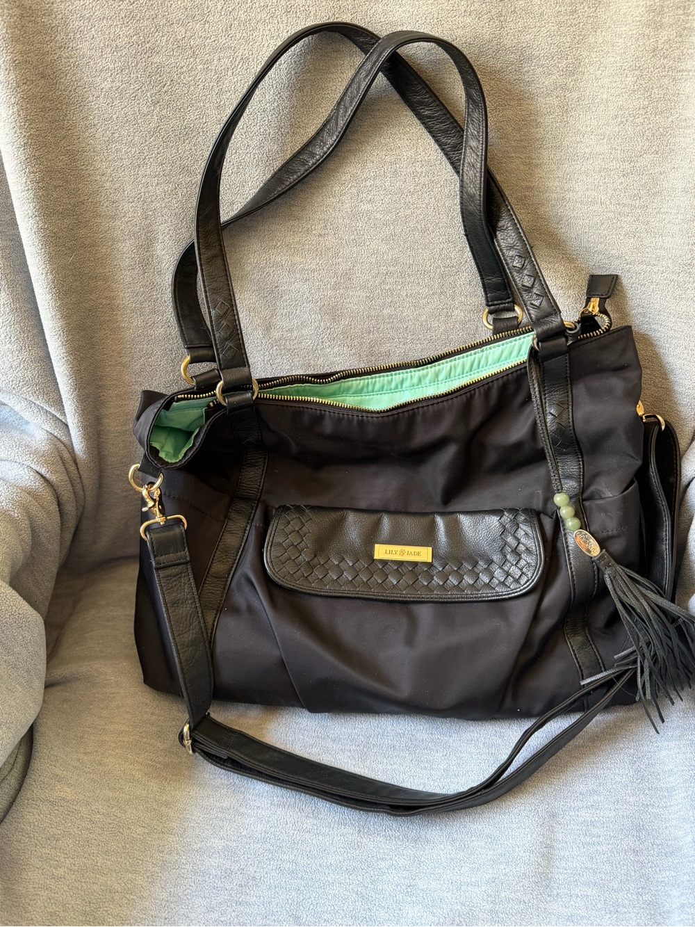 Black Women’s Shoulder Baby Bag with Mint Interior